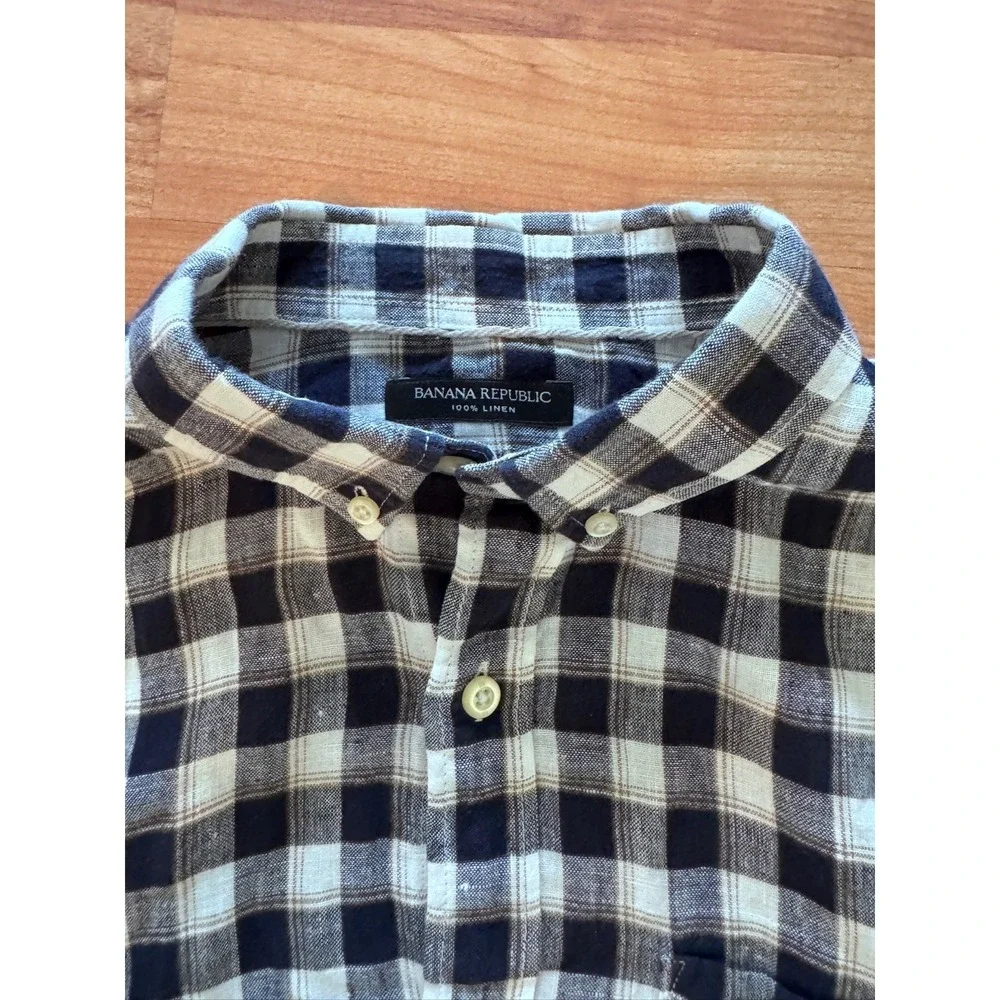 Banana Republic Button Up Shirt Mens M Camden Fit Blue‎ Plaid 100% Linen